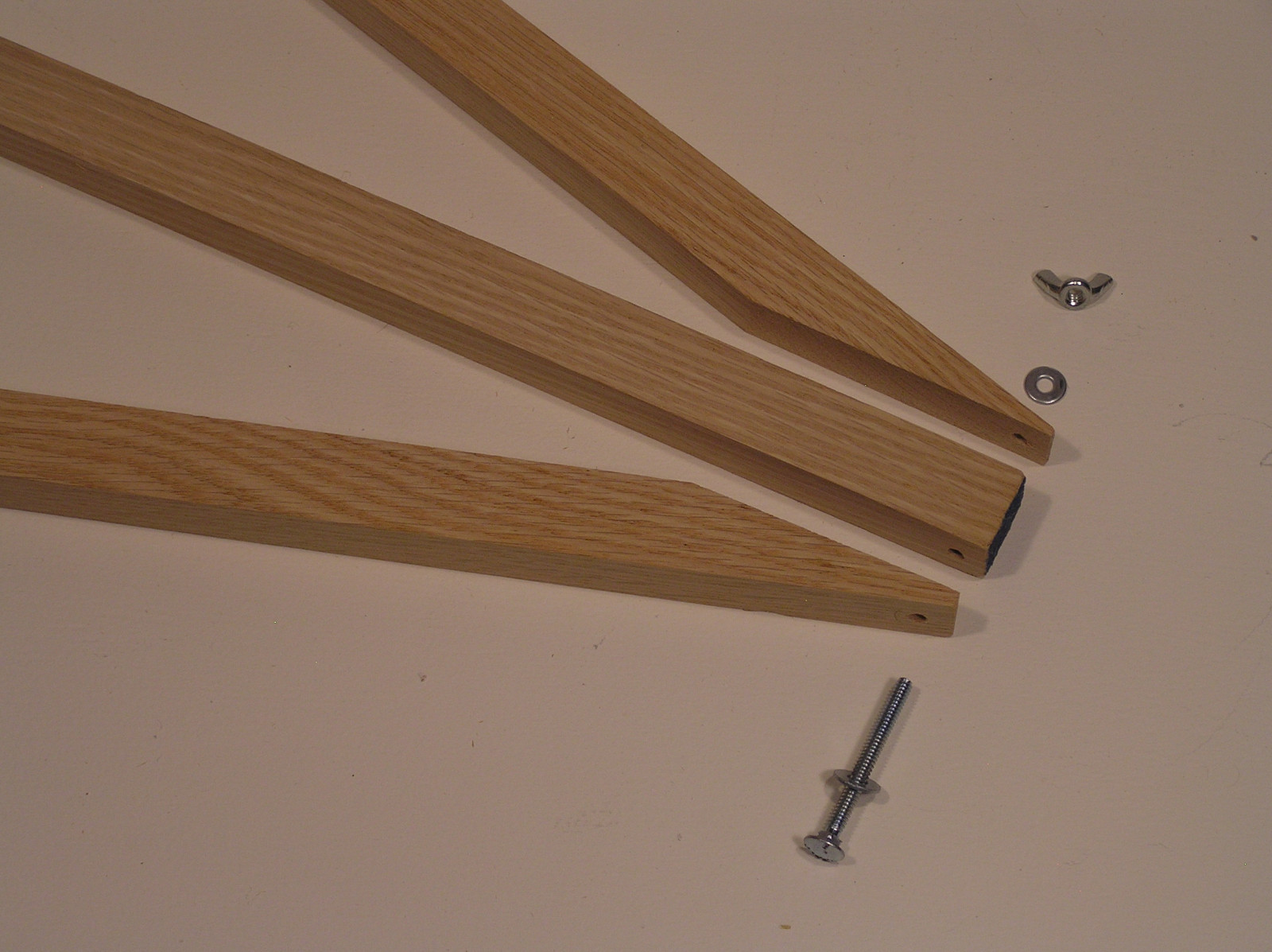 ART PAINTING SUPPLIES HEAVY DUTY LONG LASTING NATURAL OAK TABLE TOP EASEL VGC