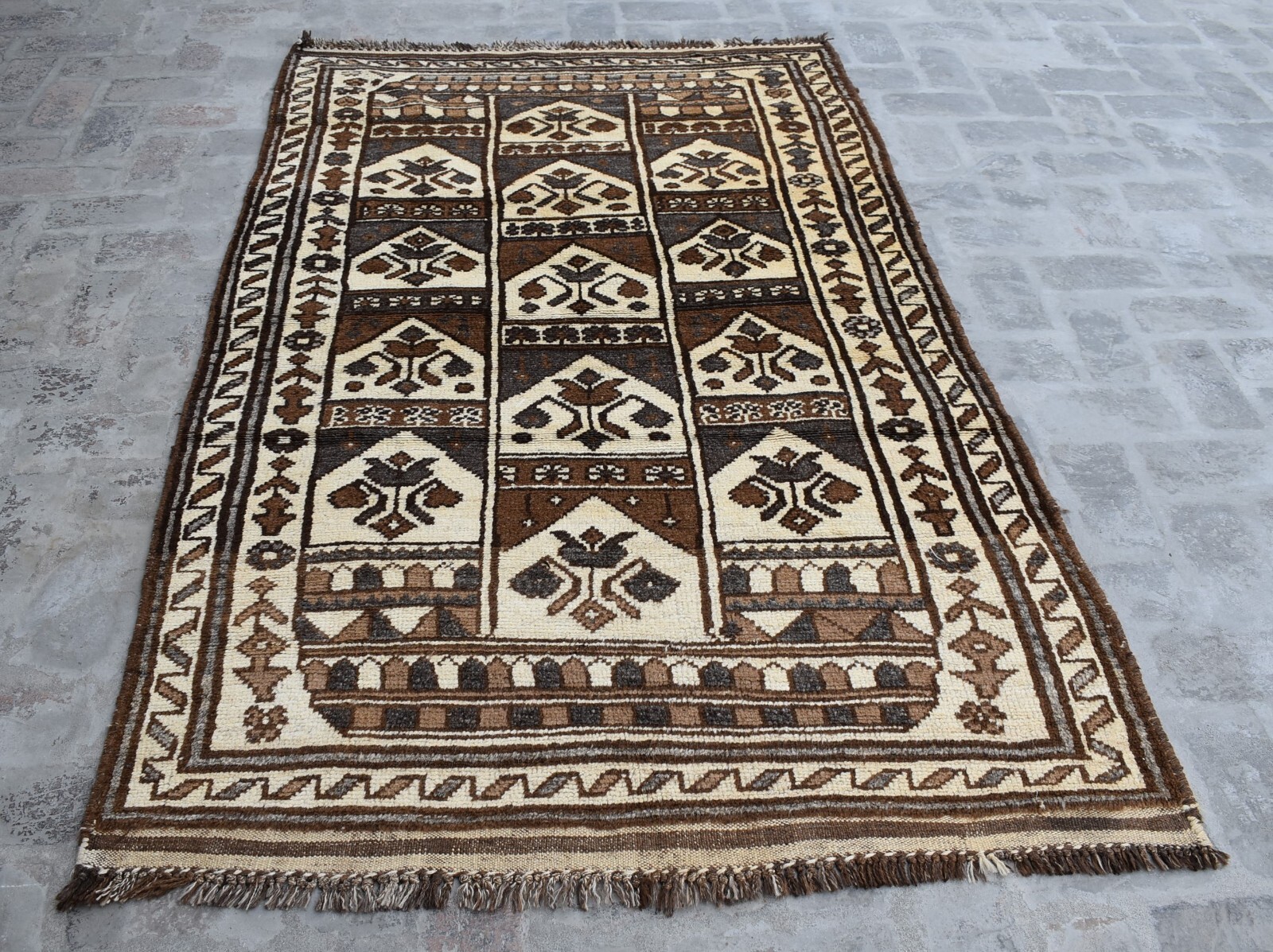 4'4 x 7'3 Handmade vintage afghan tribal baluchi taimani rug