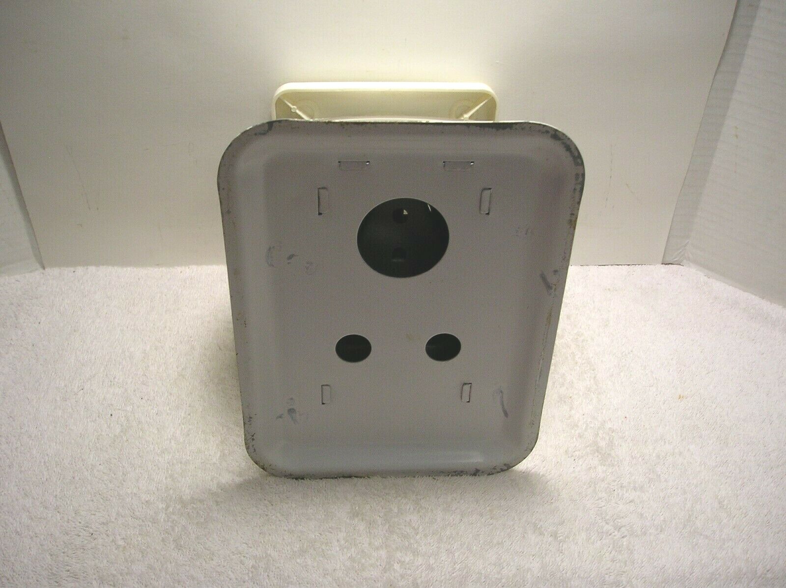 VINTAGE AMERICAN FAMILY KITCHEN SCALE METAL 25 LB. CAPACITY WORKS