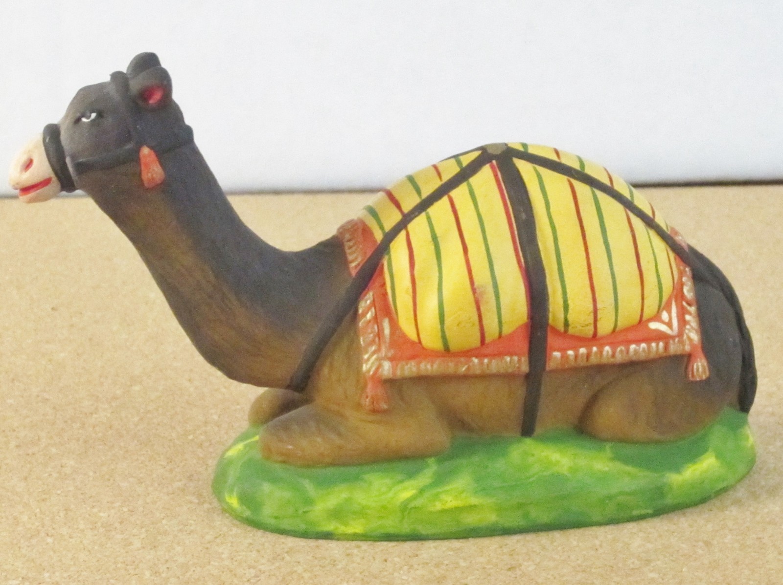 #5 Carbonel French Nativity santon camel lying down with packs - discontinued