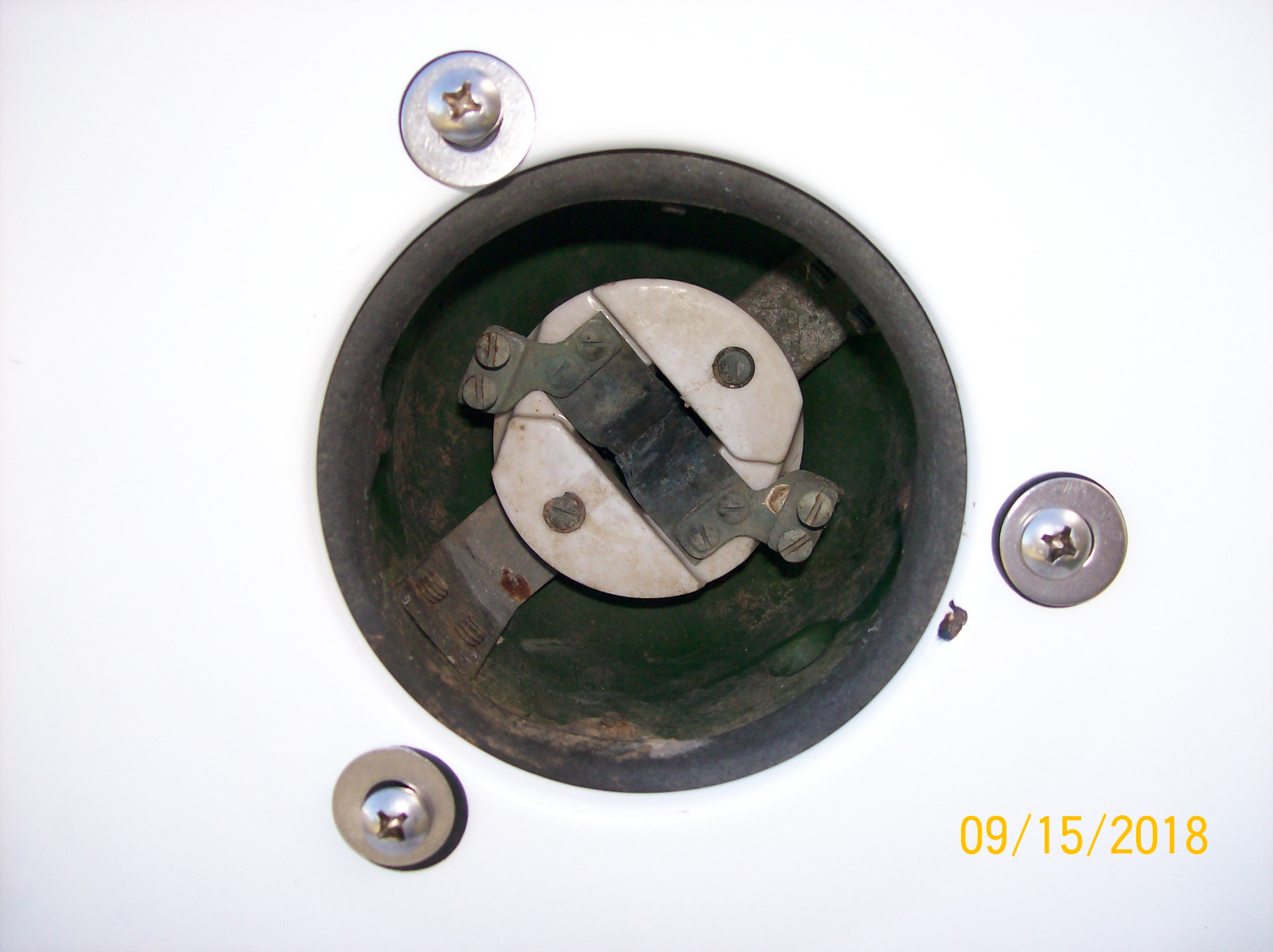 Vintage 1930/40's Porcelain Suspension Radial Wave Street Light with Insulators