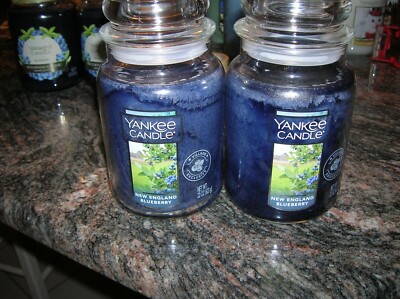 YANKEE CANDLE 2-22 0Z NEW ENGLAND BLUEBERRY, RARE VILLAGE EXCLUSIVE 