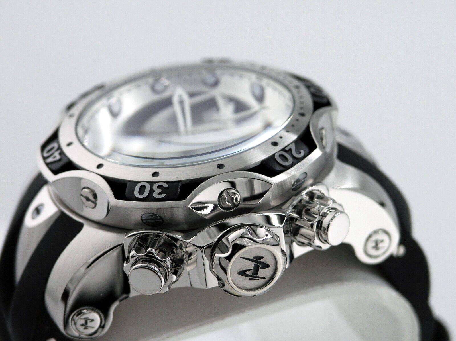 Pre-owned Invicta 33083 Venom Nfl Las Vegas Raiders Swiss Chronograph Watch 52.5mm