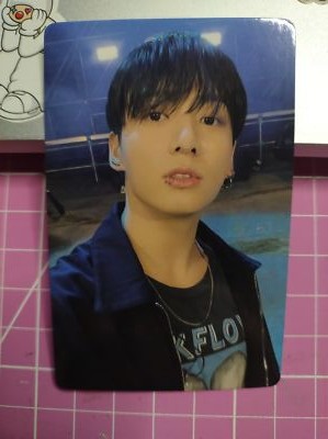 BTS JUNGKOOK GOLDEN ALBUM CHINA YZY WITHFANS POB PHOTOCARD BTS JUNGKOOK GOLDEN ALBUM CHINA YZY WITHFANS POB PHOTOCARD