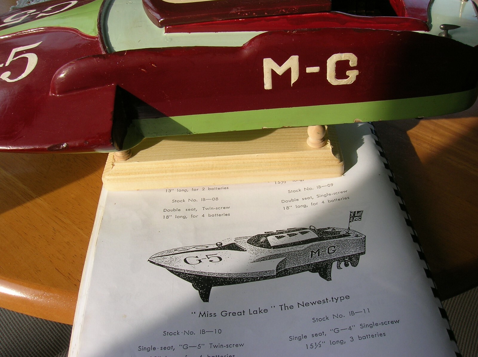 TOY WOOD BOAT ITO HYDROPLANE G-5 18 IN.K&O VINTAGE BATTERY OPERATED BOAT WOODEN