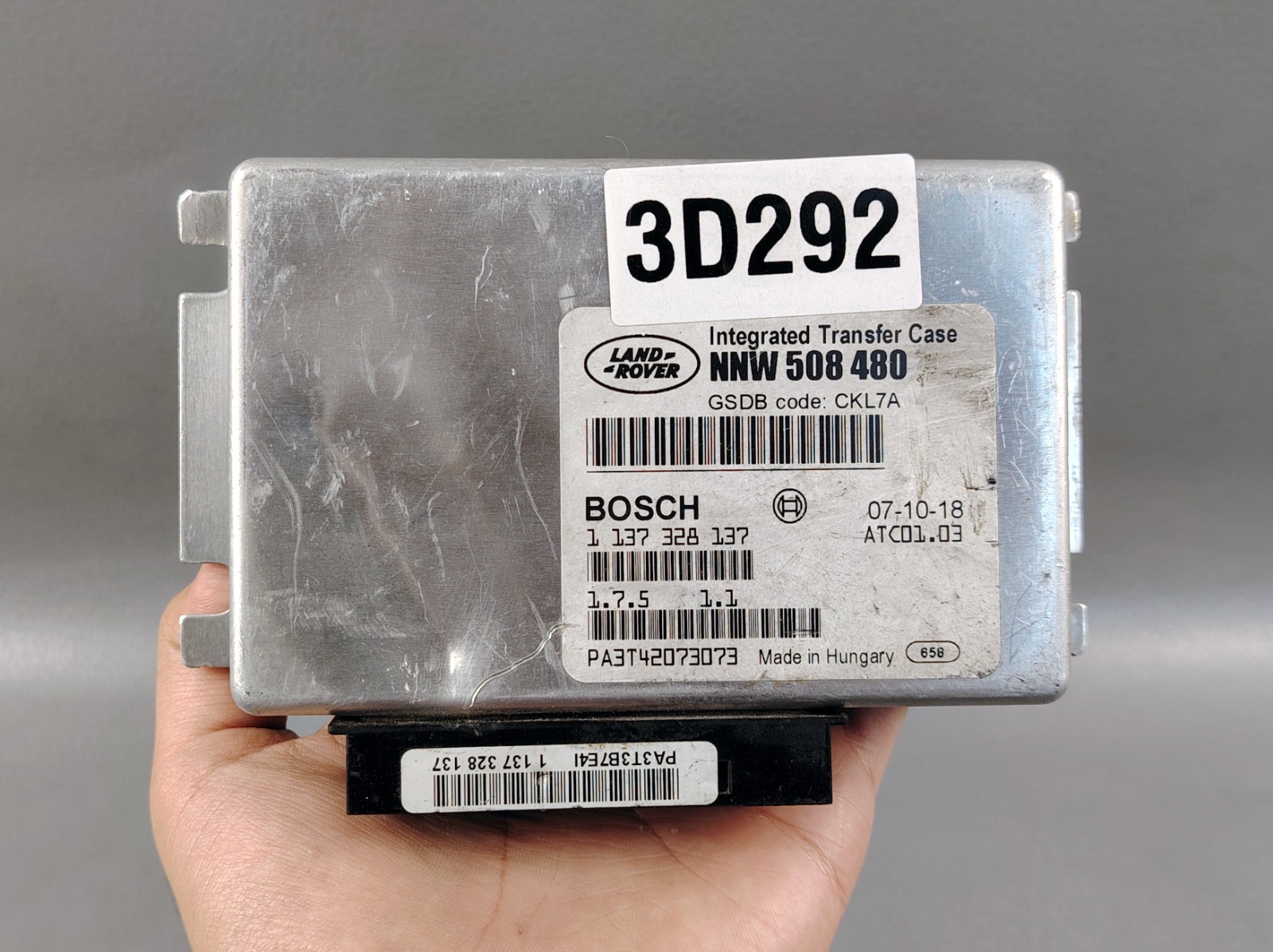 ロレ 2006-2009 Land Rover Range Rover Transfer Case Control