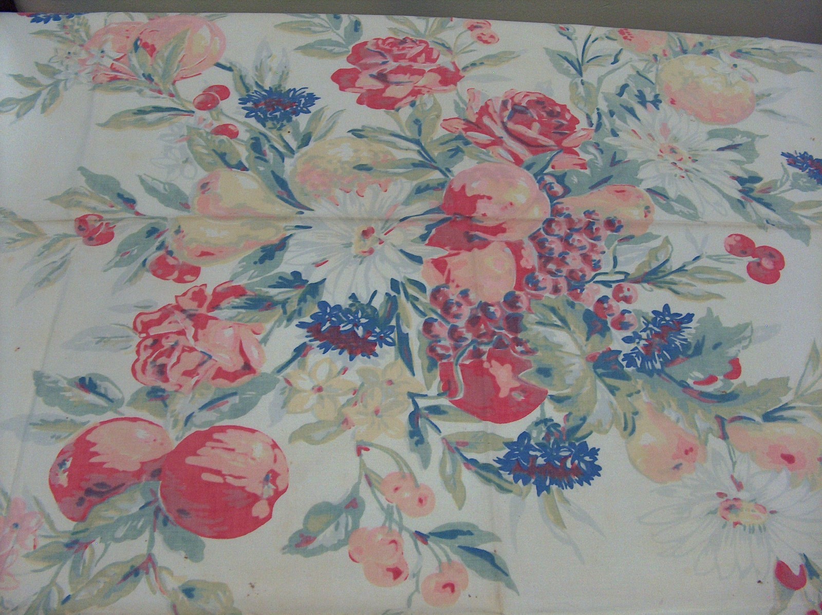 Vintage Tablecloth White w Blue Light Color Fruit & Flowers Queen Anne Shawmut