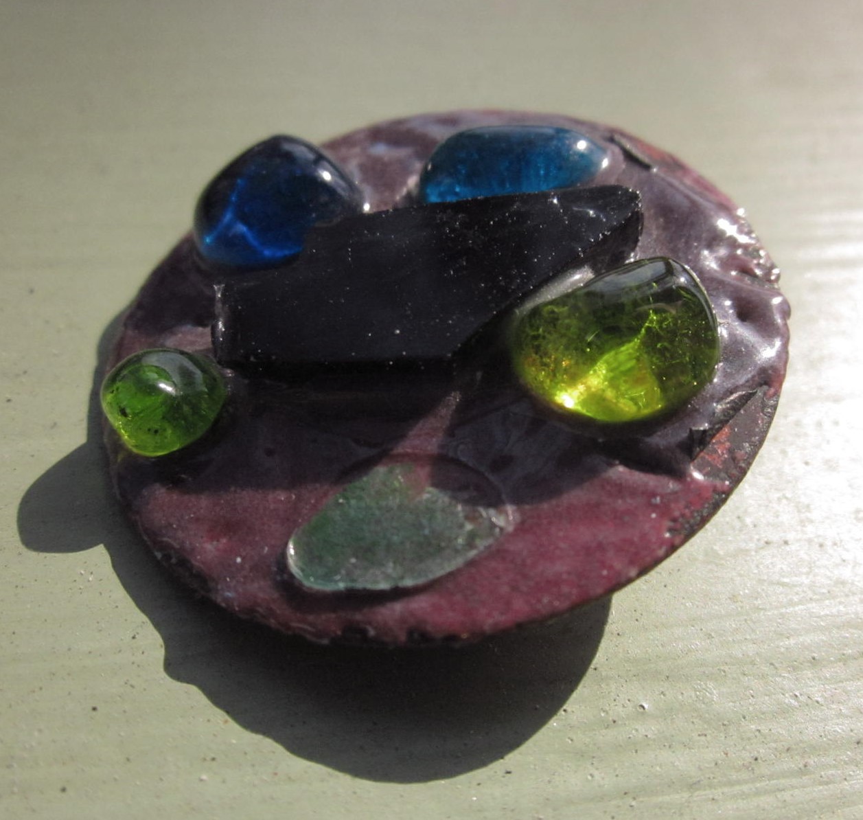 HAND CRAFTED GEMSTONES SLATE on COPPER ART PIN BROOCH 1 ½