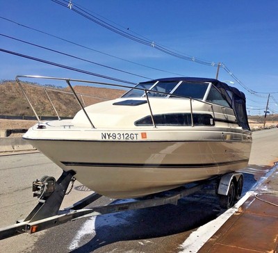 1995 Bayliner 2252 classic