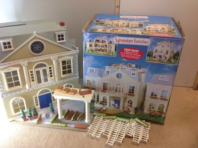 sylvanian families hotel