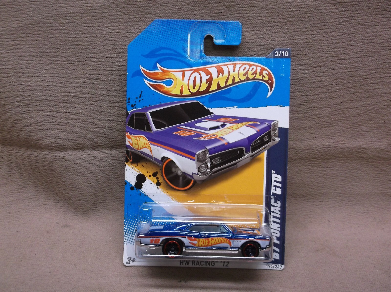 HOT WHEELS アメ車 Amazon.com: Hot Wheels '67 Chevy C10, HW Workshop 208/250