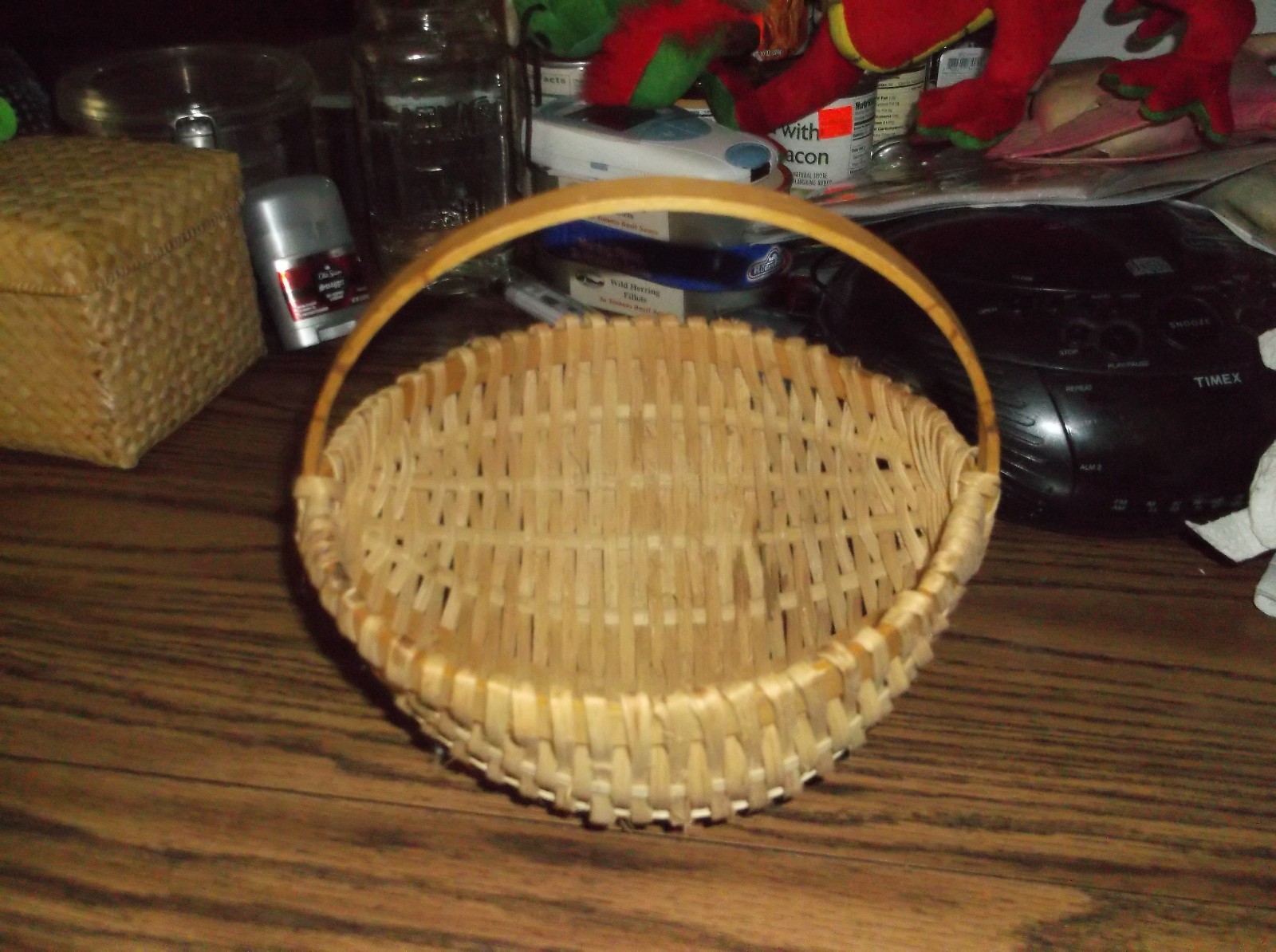 Vintage Oval Wicker basket With Handle