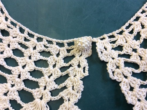 Vintage Hand Made Crocheted Collar Off White With Pearl Cluster Button