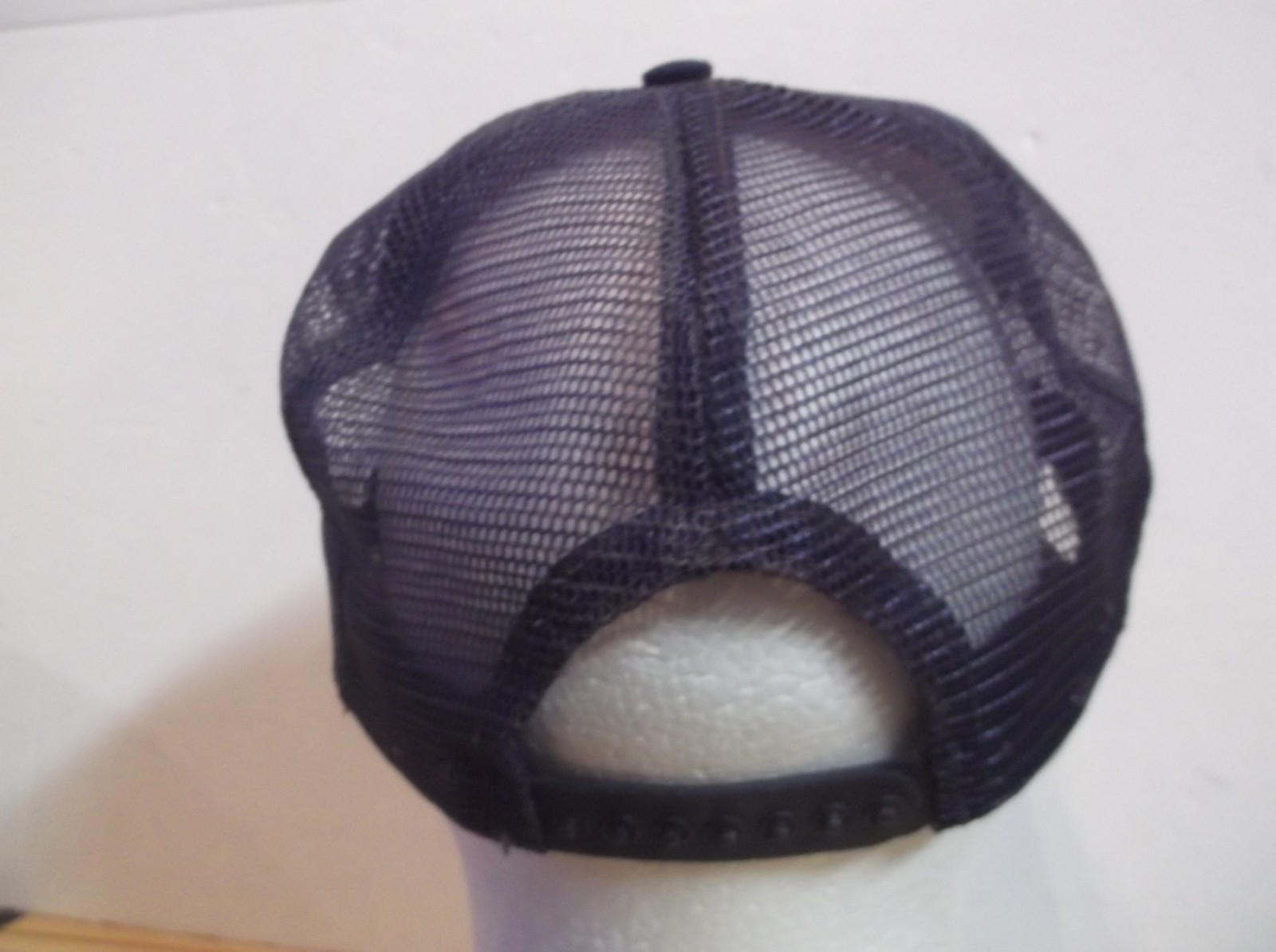 Vintage 1980 PETERBILT Trucks SnapBack TRUCKER Mesh HAT Cap Graphic Art Blue