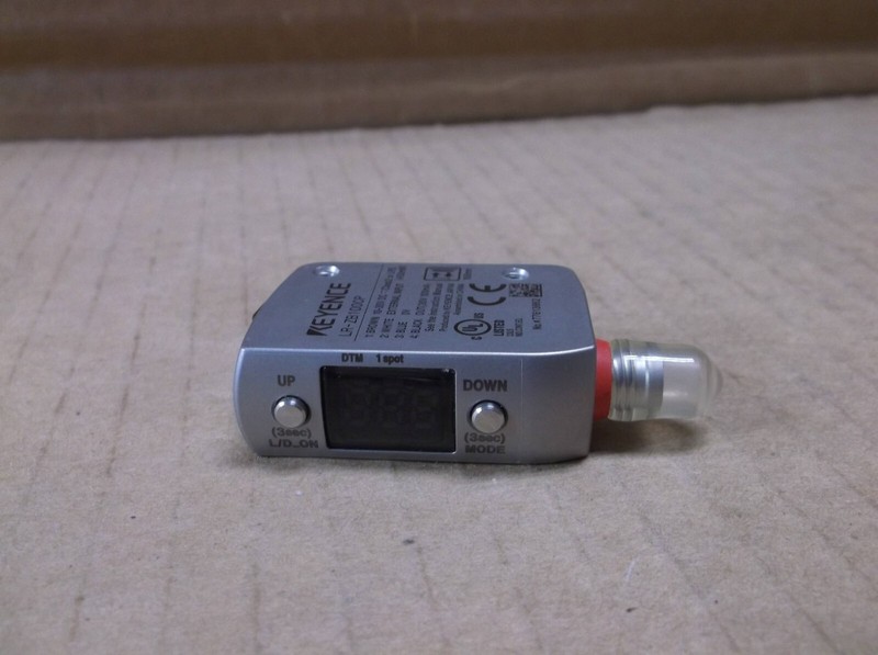 Lr-Zb100cp Keyence Neu Laser Fotoelektrisch Sensor Schalter Lrzb100cp