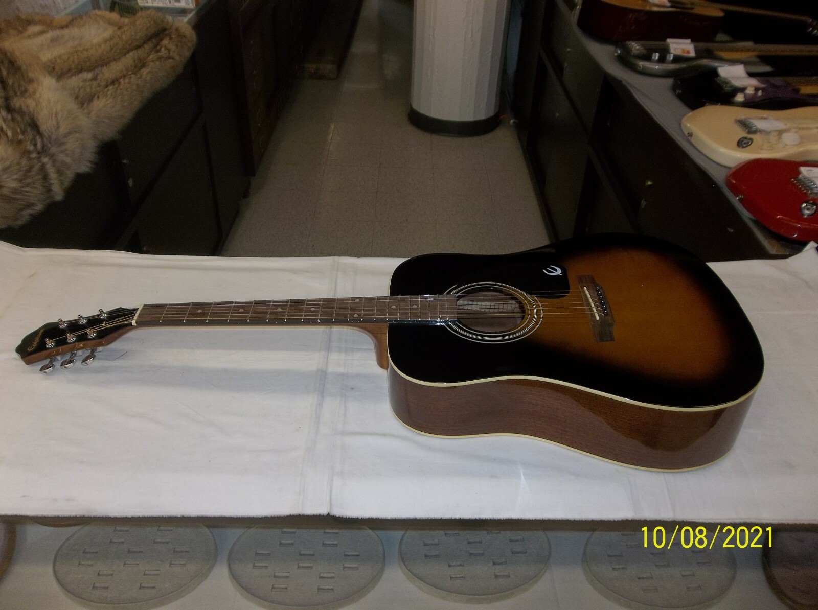 Epiphone DR-100 VS Acoustic Guitar - Vintage Sunburst | eBay Epiphone DR-100 VS Acoustic Guitar - Vintage Sunburst | eBay