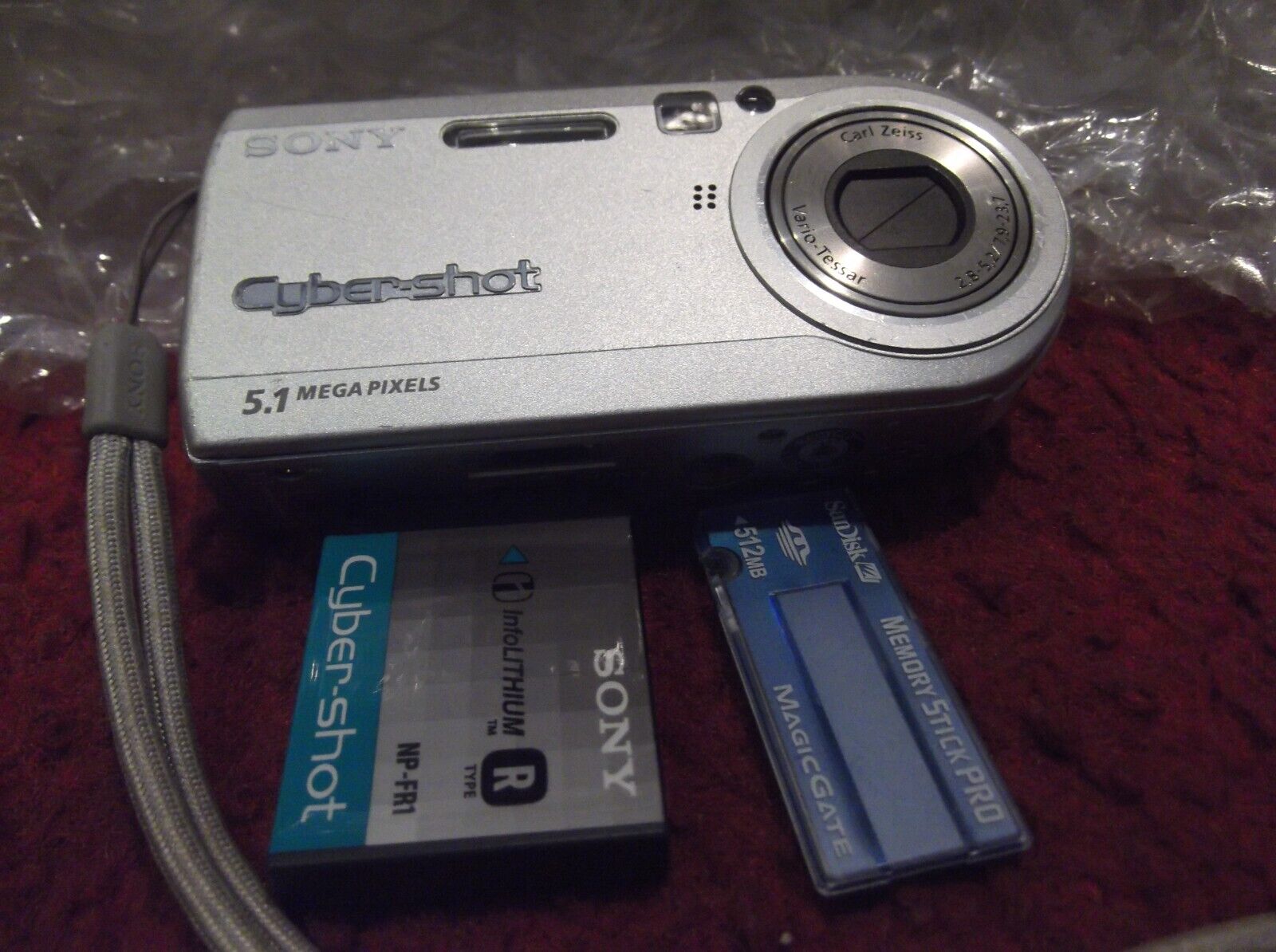 Sony Cyber-Shot DSC-P100 5.1MP 3x Digital Camera - Silver | eBay Sony Cyber-Shot DSC-P100 5.1MP 3x Digital Camera - Silver | eBay
