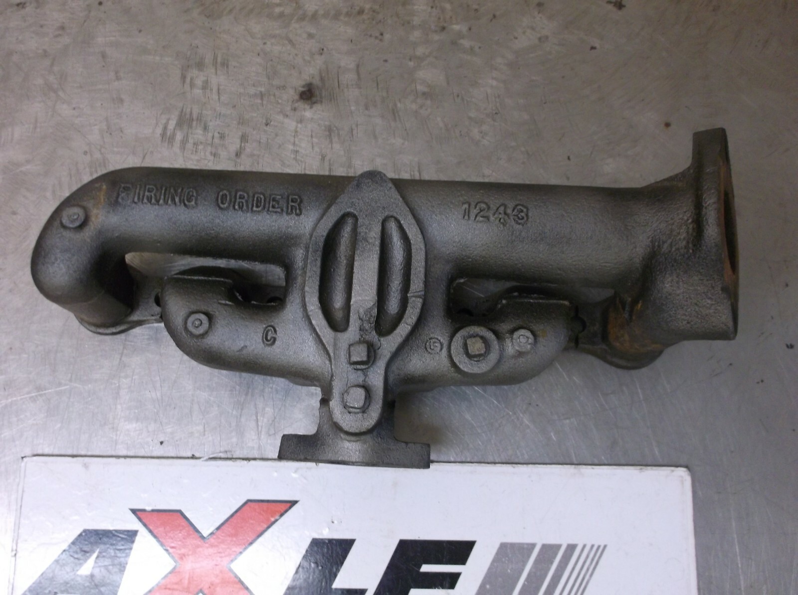WAUKESHA FORKLIFT 4 CYLINDER INTAKE EXHAUST MANIFOLD CAST IRON