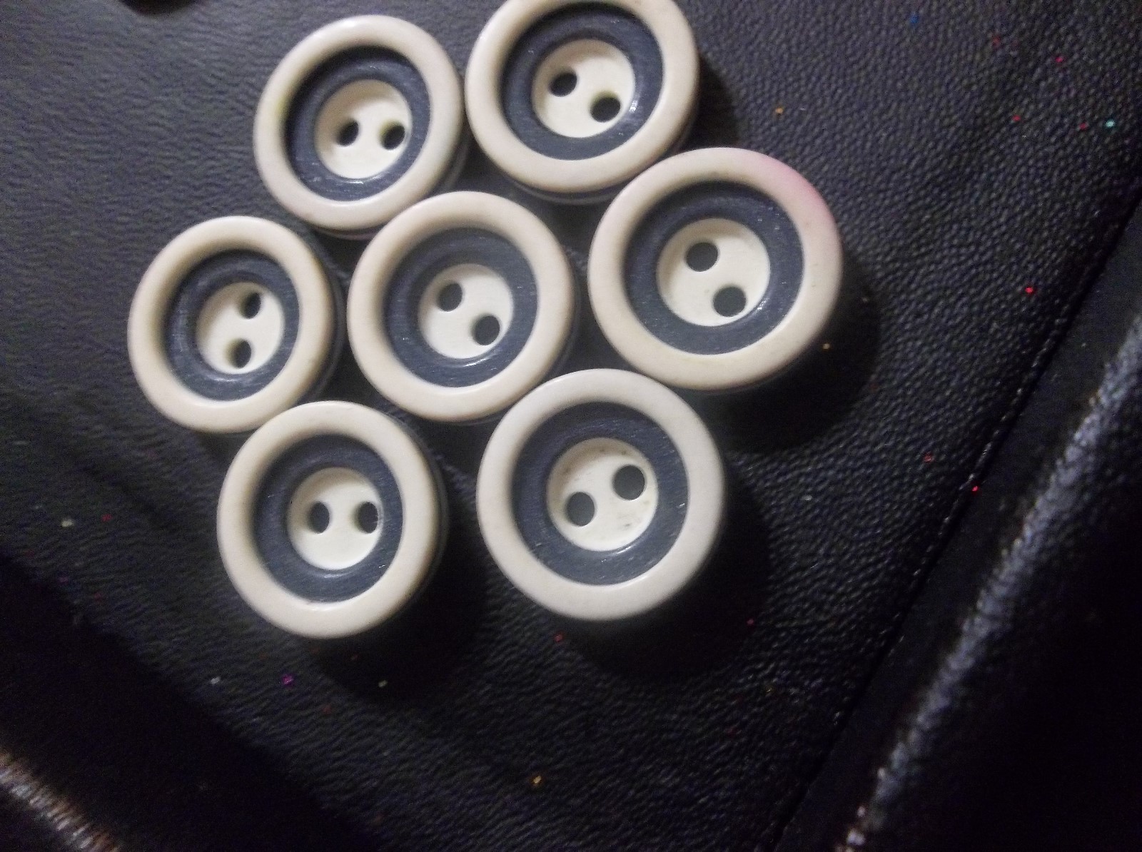 MARY KAY'S LARGE JEWELRY/MAKE-UP CASE 2 LEVELS,WIT ADDED ANTIQUE,VINTAGE BUTTONS