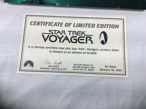 STAR TREK VOYAGER - Writers Bible - Limted 10,000 With COA - COMPLETE - RARE