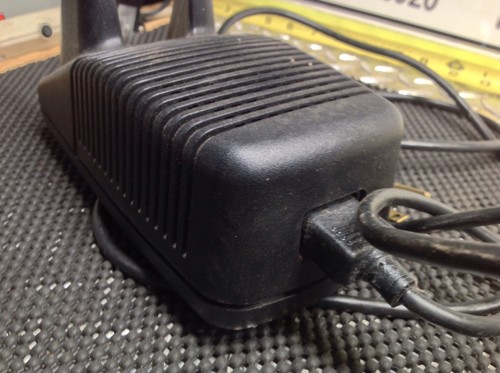 Motorola 7209A charger for XTS series HT1000 MT2000 JT1000 XTS 3000/5000 XTS2500