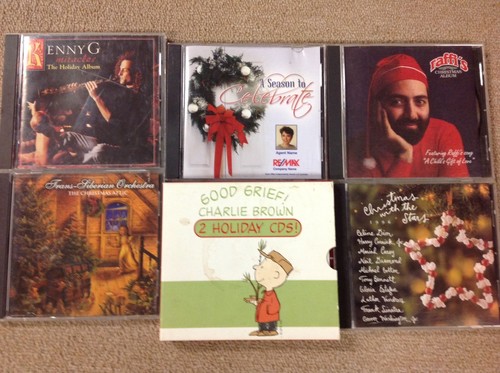 Mixed Lot Of 45+ Christmas / Holiday / Seasonal Music CD's;,
