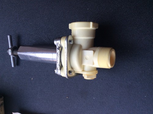 Spraying Systems Co. #8460-3/4” Diaphragm-Type Pressure Relief Valve