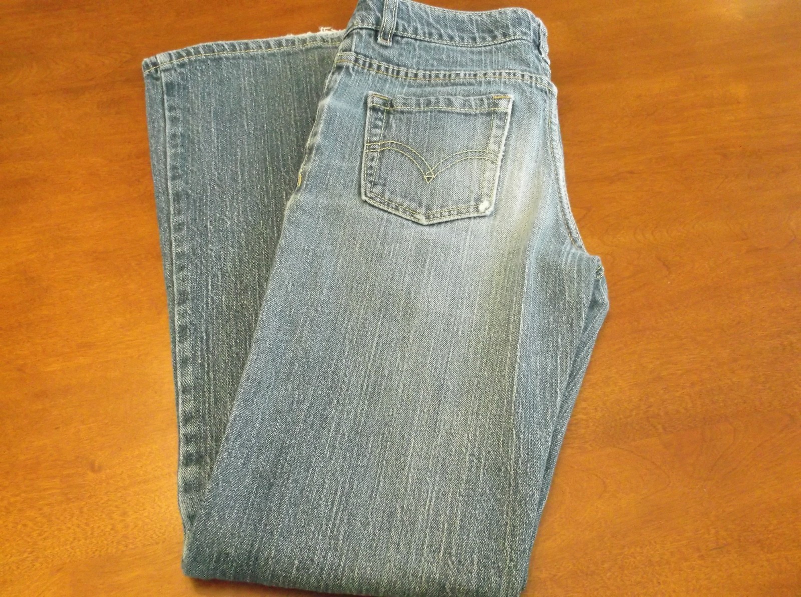 LEVI STRAUSS GIRL'S BLUE JEANS STRETCH FLARE 517 DISTRESSED~SIZE 14