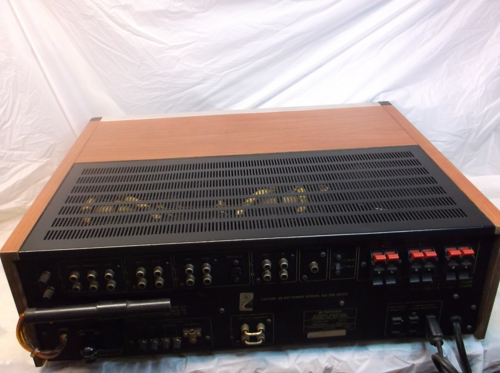 Pioneer SX1050, Stereo,Refurbished, excellect condition,New Formica Veneer.