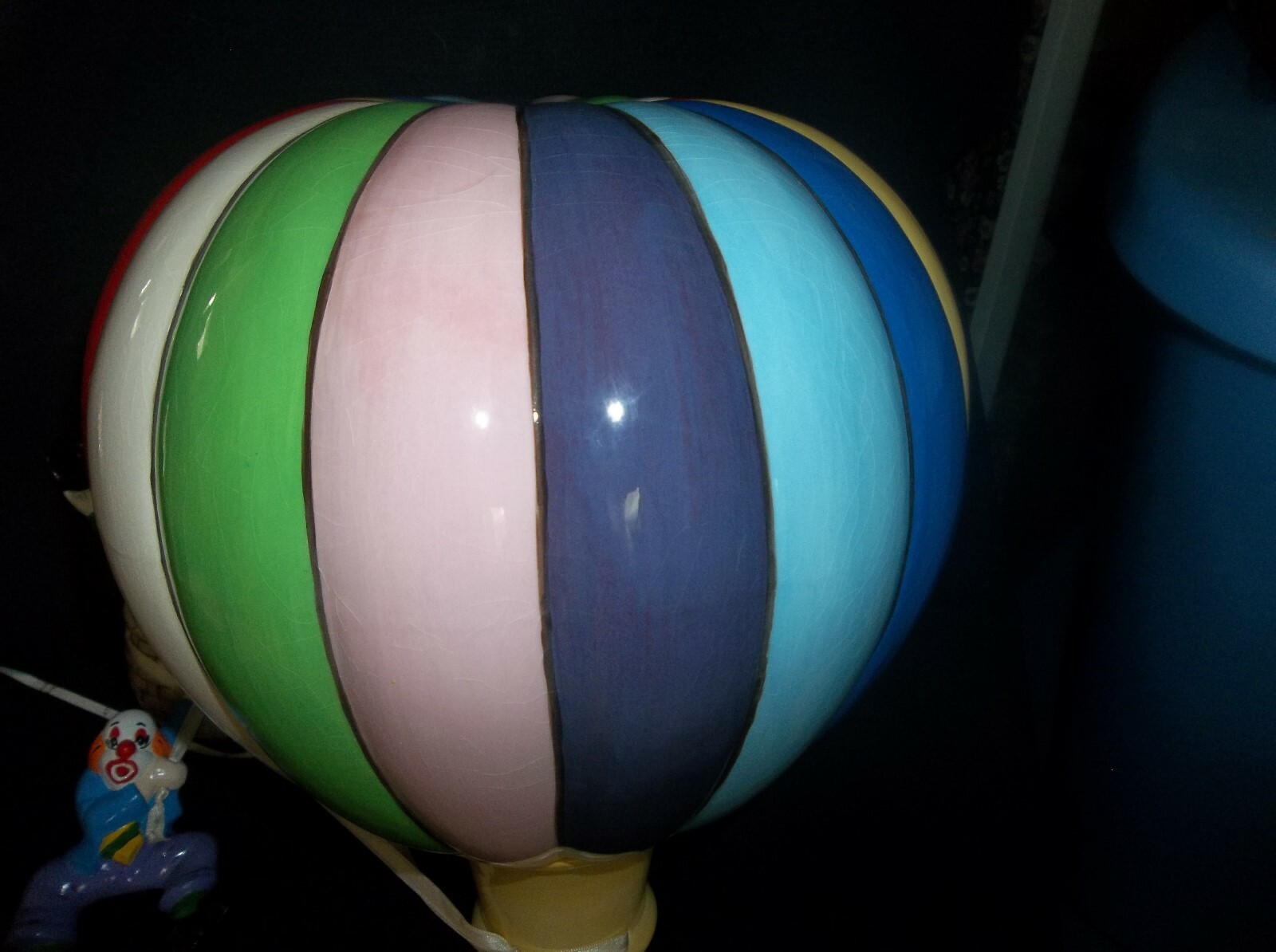 VINTAGE CERAMIC CLOWN HANGING HOT AIR BALLOON