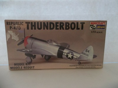 Minicraft Hasegawa Republic P-47D Thunderbolt 1:72 Scale