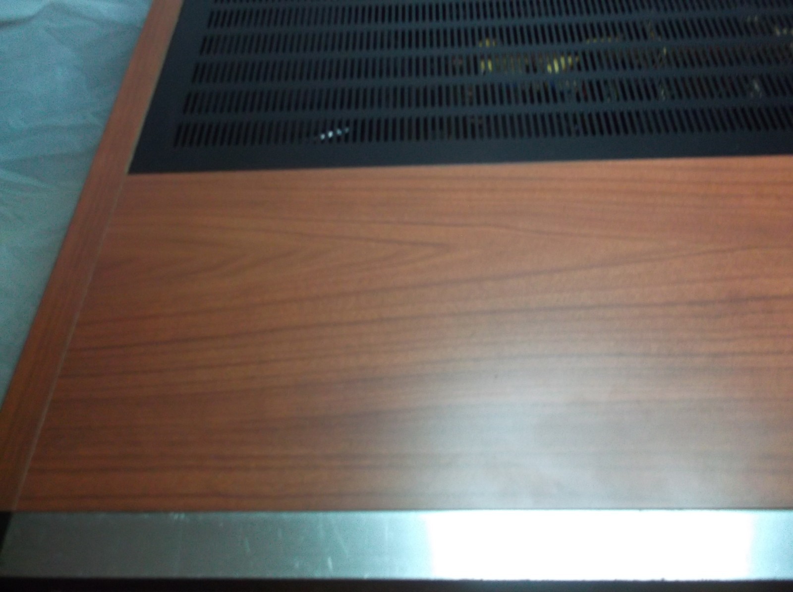 Pioneer SX1050, Stereo,Refurbished, excellect condition,New Formica Veneer.