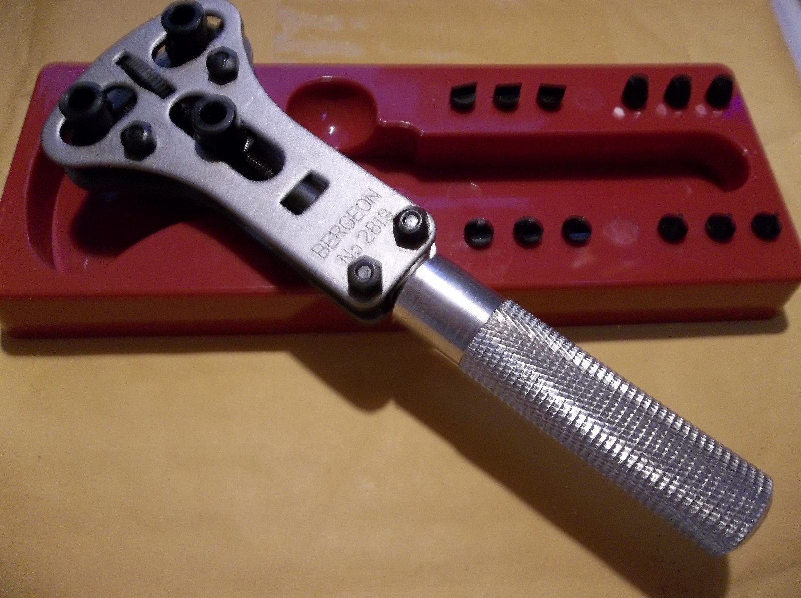 Bergeon Swiss Made Jaxa All Metal Watch Case Opener 2819