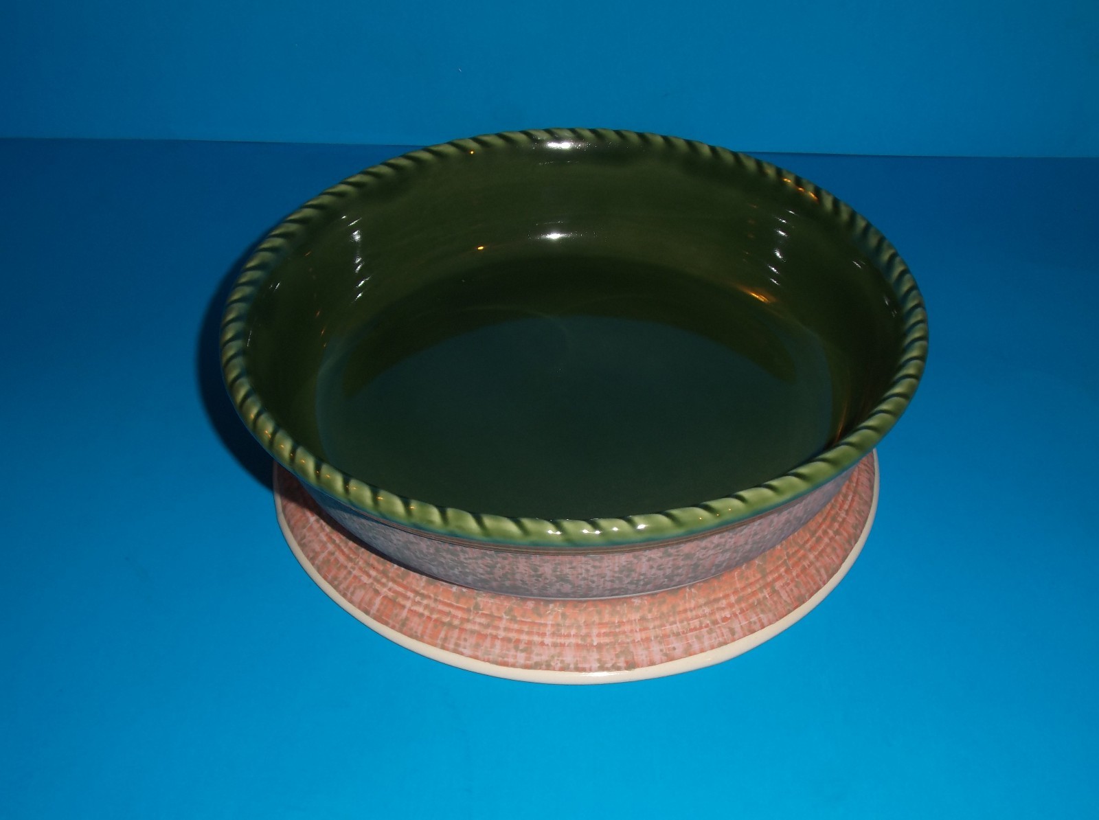 Partylite Round Porcelain Green Glazed Candy Dish 9 1/4