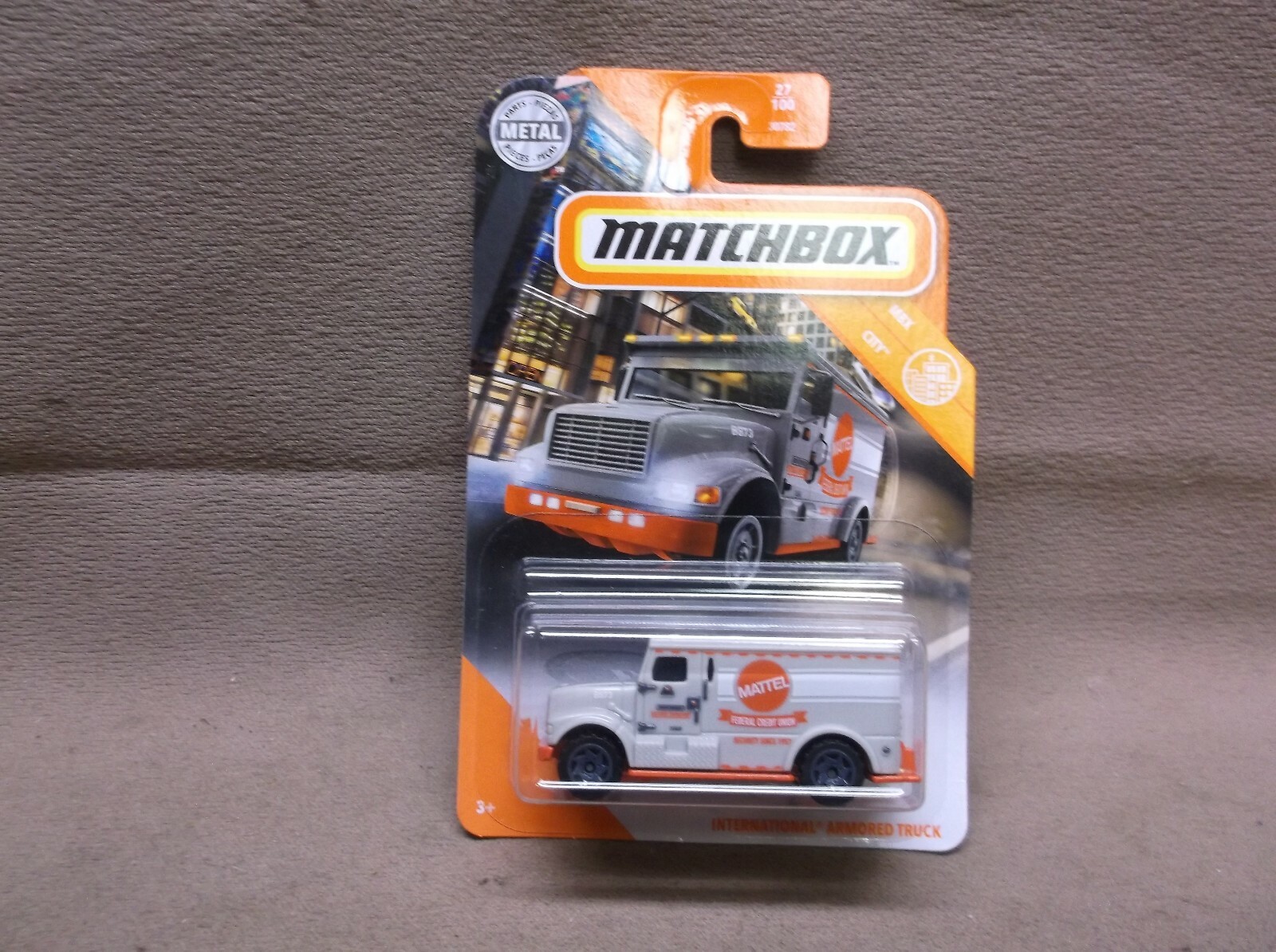 MATCHBOX GREY 2020 #27 INTERNATIONAL ARMORED TRUCK MATTEL