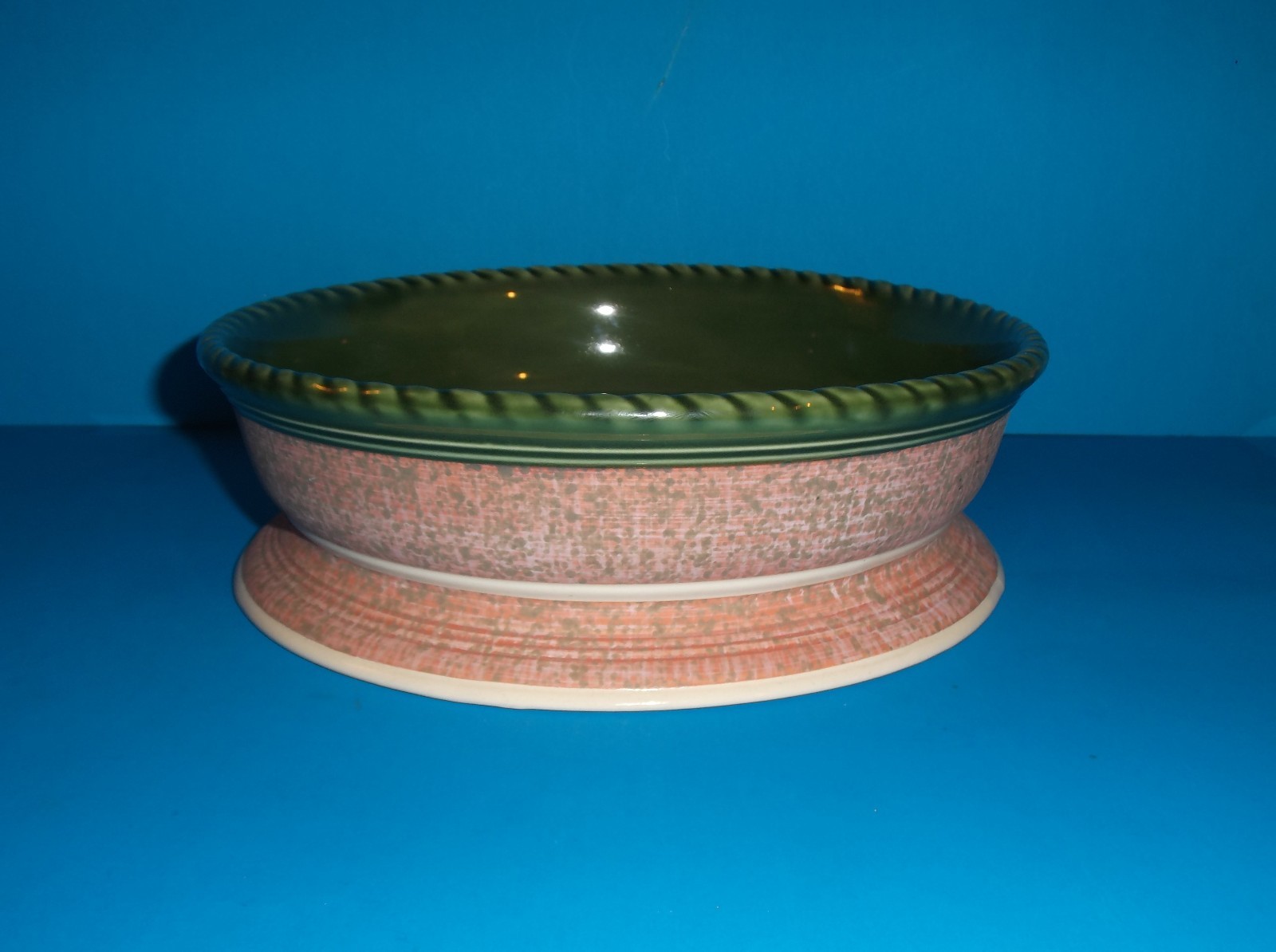 Partylite Round Porcelain Green Glazed Candy Dish 9 1/4