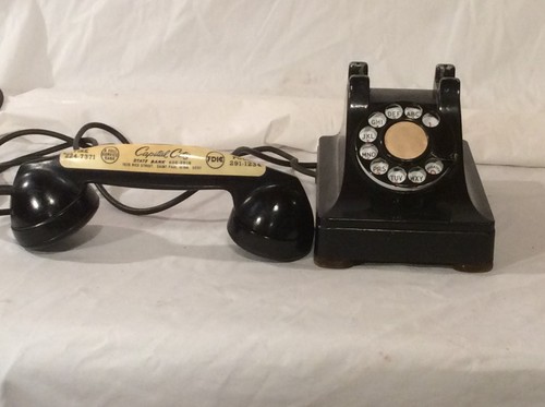 Antique 1942 Western Electric 302 Rotary Dial Telephone Lucy Phone Extra Nice