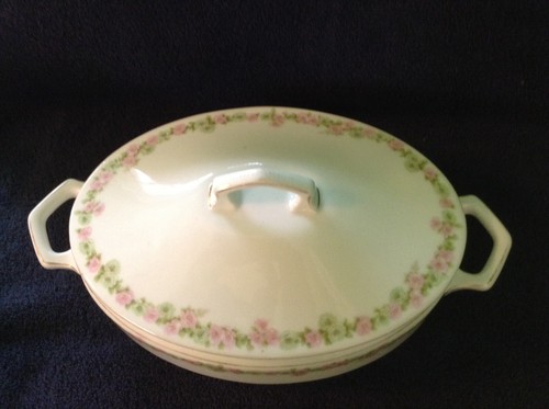 Antique Royal Bayreuth Bavaria Hand Painted Porcelain Oval Casserole Dish
