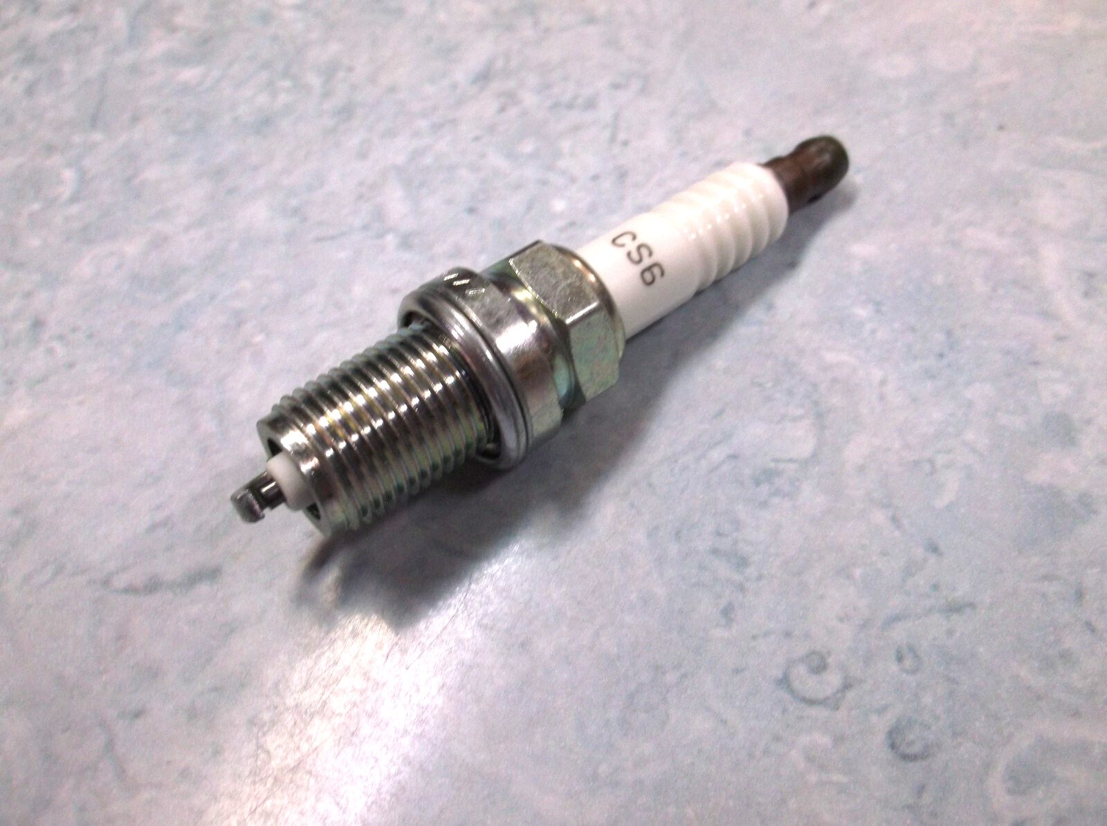 New Genuine NGK Spark Plug CS6 | eBay
