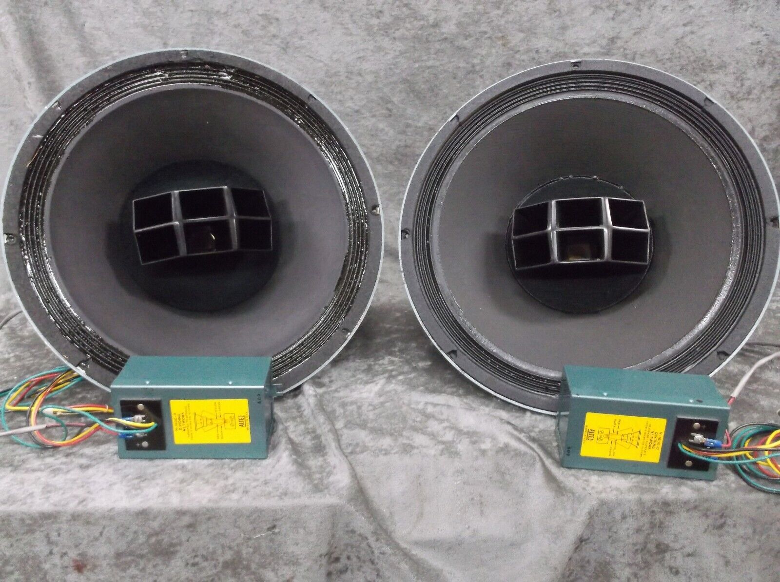 Original pair ALTEC 605B Duplex 15 Original pair ALTEC 605B Duplex 15