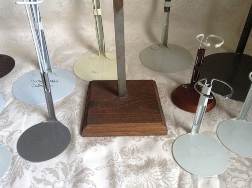 NICE LOT OF 14 DOLL STANDS FOR YOUR PRETTY ANTIQUE/VINTAGE DOLLS.  VARIETY SIZES