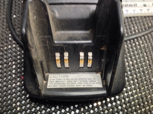 Motorola 7209A charger for XTS series HT1000 MT2000 JT1000 XTS 3000/5000 XTS2500