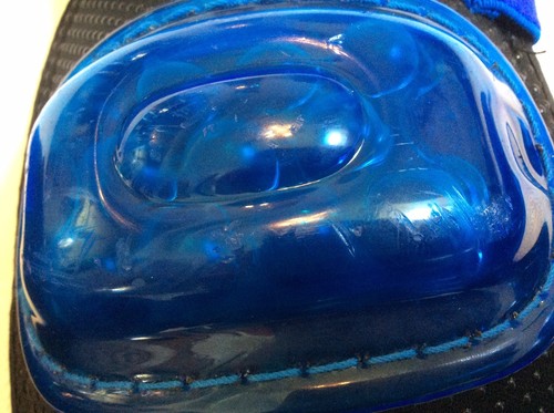 Pre-Owned CX Sport Multi-sport Bubble Tech pads wrist guards Ages 6+ Blue