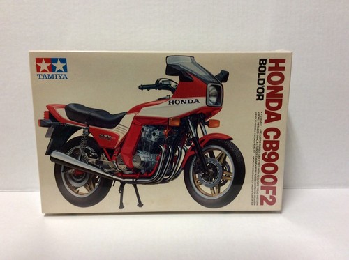 タミヤ 1/12 オートバイシリーズ Honda CB900F2 ボルドール | タミヤ