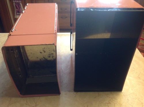 Vintage Pink Tin Toy Stove And Refridgerator