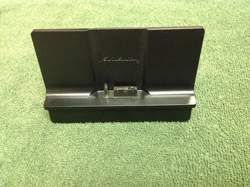 SIRIUS XM ONYX Radio New With Vehicle Kit Included Without Box