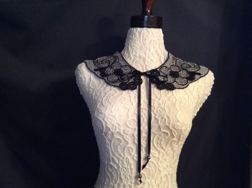 Vintage Style Removable Collar Black And Gray Lace Top Stirched New 111118