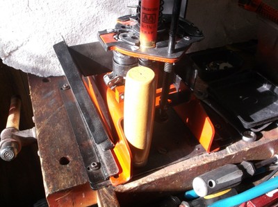 Reloading Equipment - Mec 9000