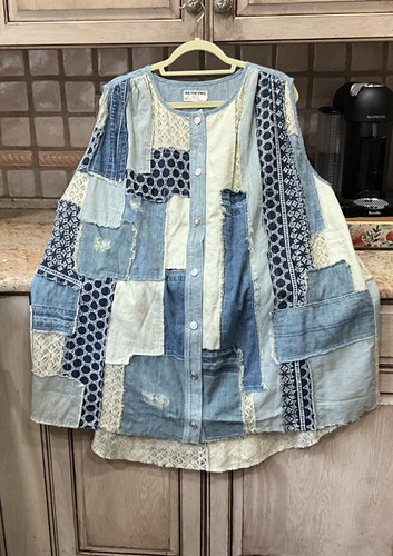 

Джинсовое платье-туника Free People Perfect в стиле пэчворк, рваное кружевное платье  NWT, Blue ivory