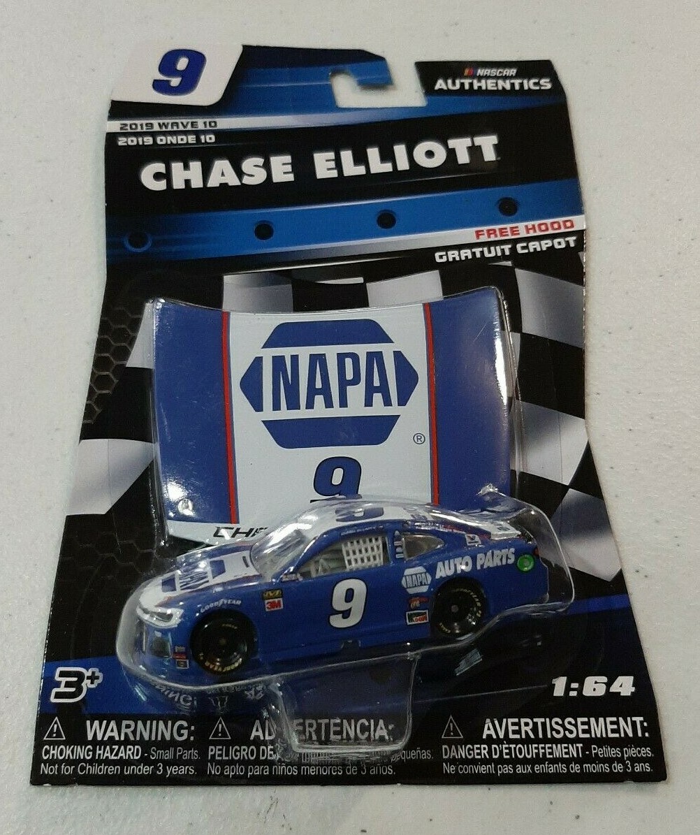 Chase Authentics \"NASCAR×DODGE\" Vintage Chase Authentics Drivers Line Dodge Nascar Racing